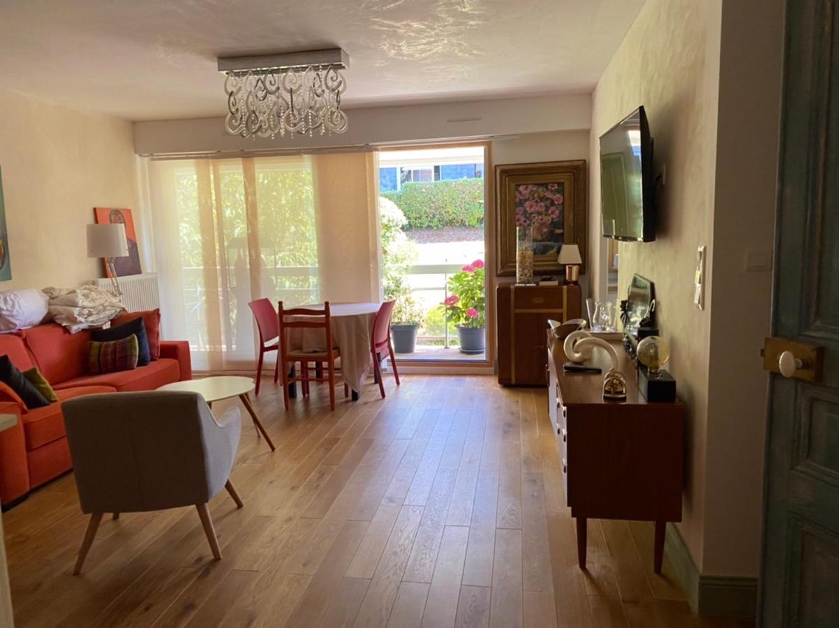 Appartement Monseigneur ヴァンヌ エクステリア 写真